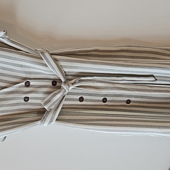 Wildfire Dress, Size M - Picture 3 of 4